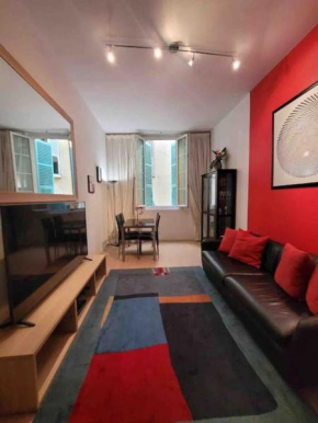 Vieux Nice Vibrant Central Apt